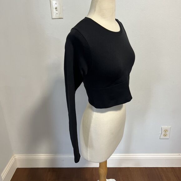 Offline By Aerie Black Y2K Athletic Crop‎ Top Size S/P - Picture 2 of 8